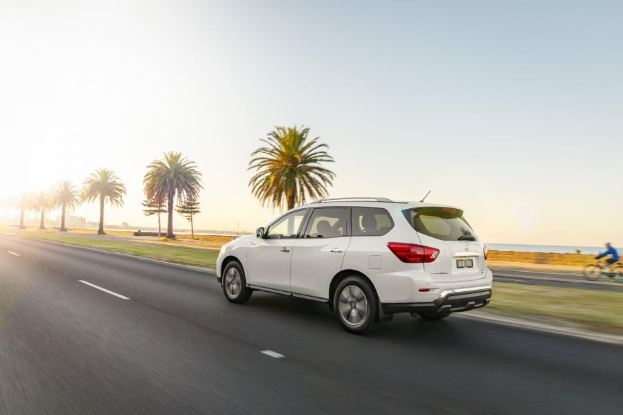  Nissan Pathfinder ST (R52) 2017 года  (AU) (фото 8 из 40)